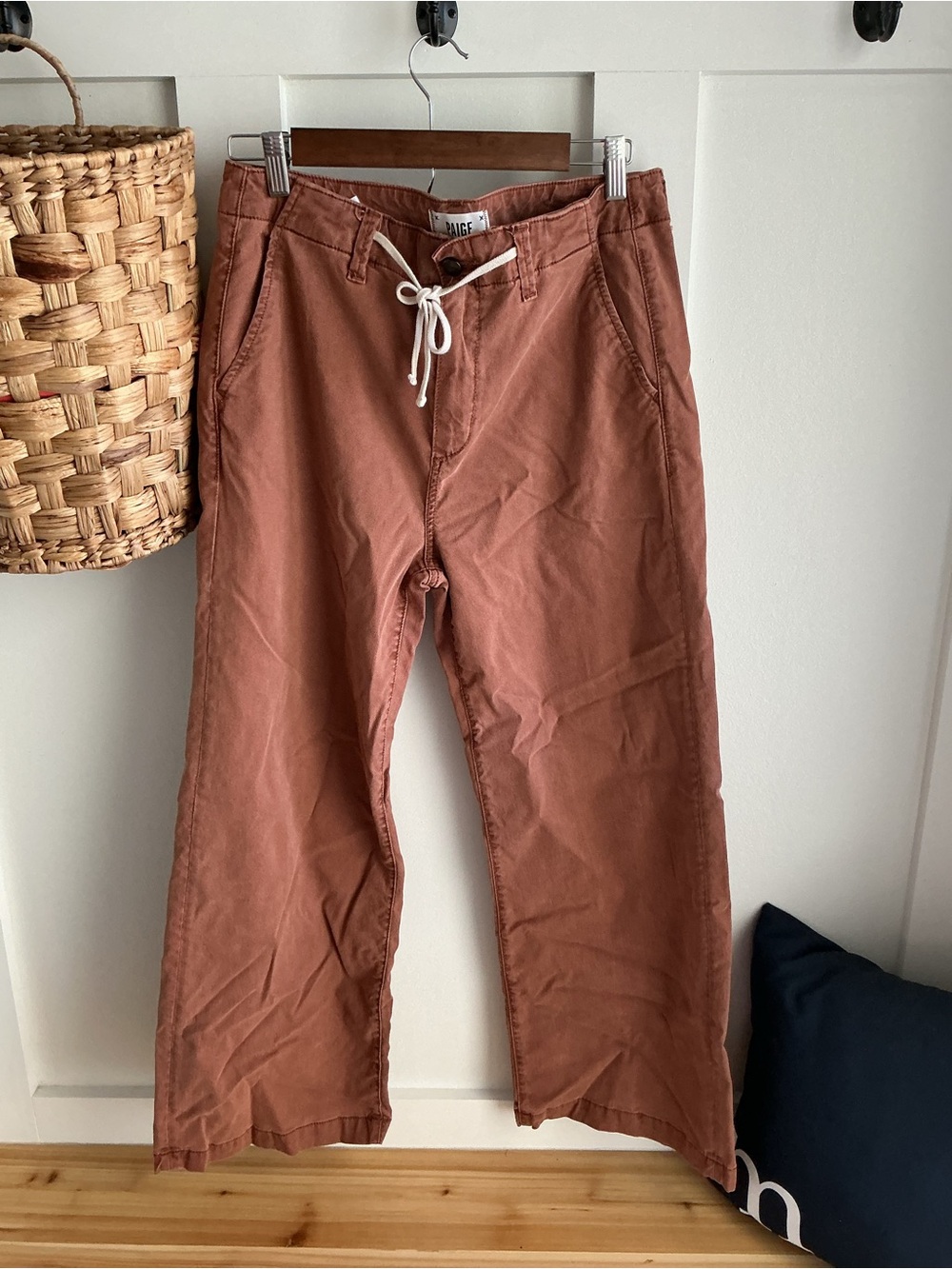 PAIGE Women’s Rust-Tone Drawstring Chinos